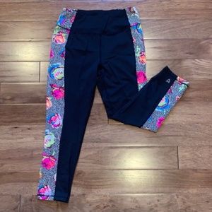 Betsy Johnson High Waist Cropped Leggings